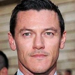 how old is luke evans.